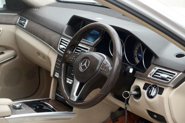 Second-hand 2017 Mercedes-Benz E-Class E 200 CGI for sale in New Delhi-12