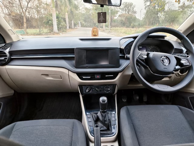 Second-hand 2022 Skoda Slavia 1.0 TSI Active BSVI for sale in Nagpur-9