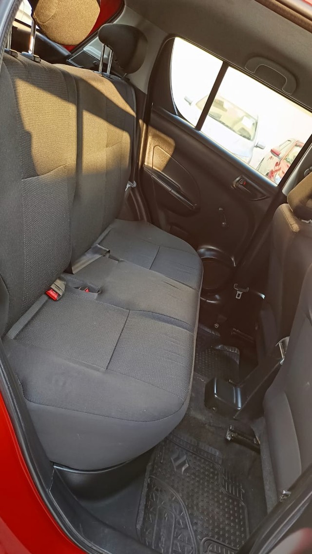 Maruti Suzuki Swift LXI Option Second-hand 2016 Maruti Suzuki Swift LXI Option for sale in Chennai-11