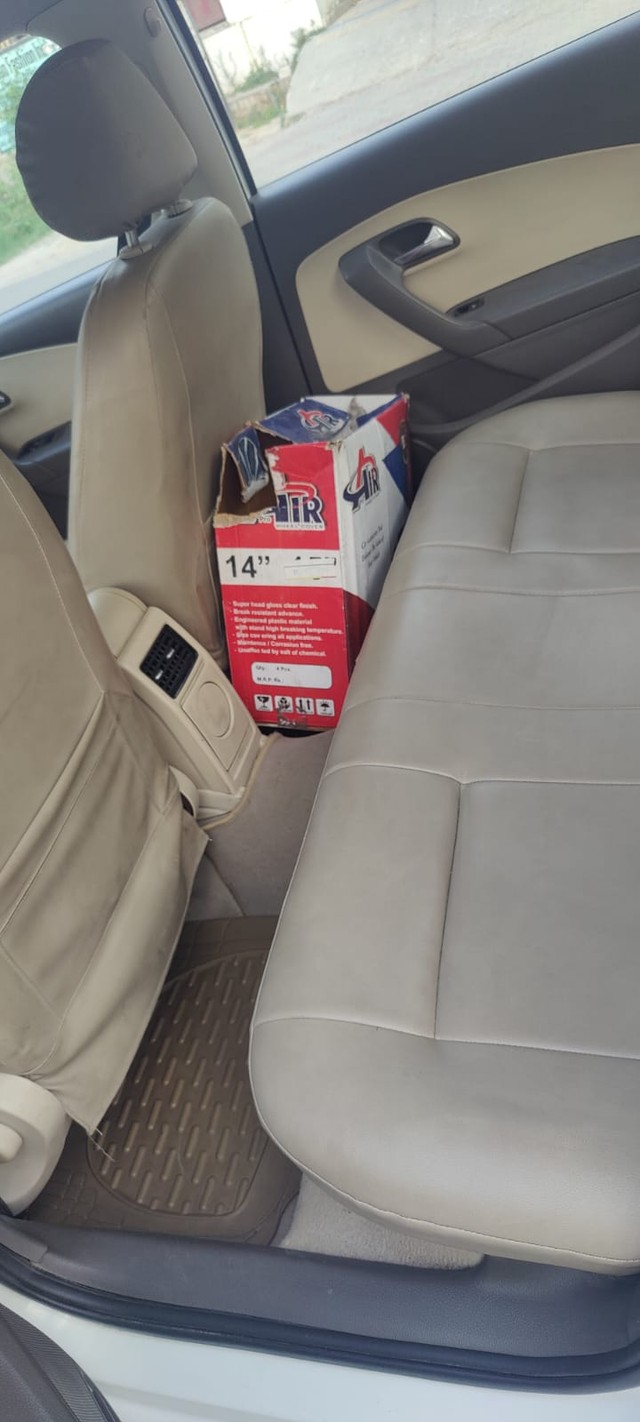 Second-hand 2010 Volkswagen Vento Petrol Breeze for sale in Moradabad-7