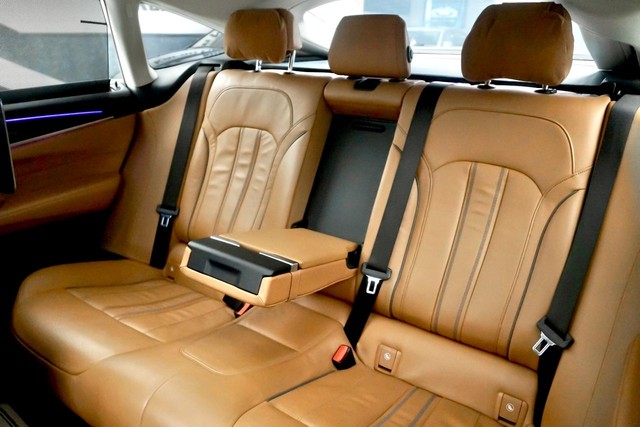 Second-hand 2020 BMW 6 Series GT 630i Luxury Line 2018-2021 for sale in New Delhi-24