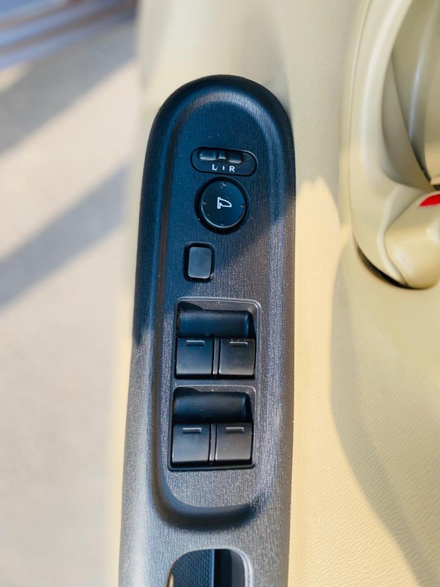 Second-hand 2015 Honda Amaze S i-Dtech for sale in Ahmedabad-8