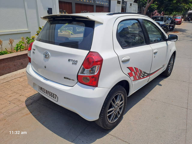 https://images10.gaadi.com/usedcar_image/UP1A.231005.007/original/40643d34-db1d-484e-8edd-862bd5db3dc7.heic?imwidth=6400
