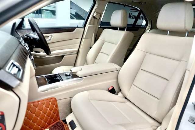 Second-hand 2017 Mercedes-Benz E-Class E 200 CGI for sale in New Delhi-16