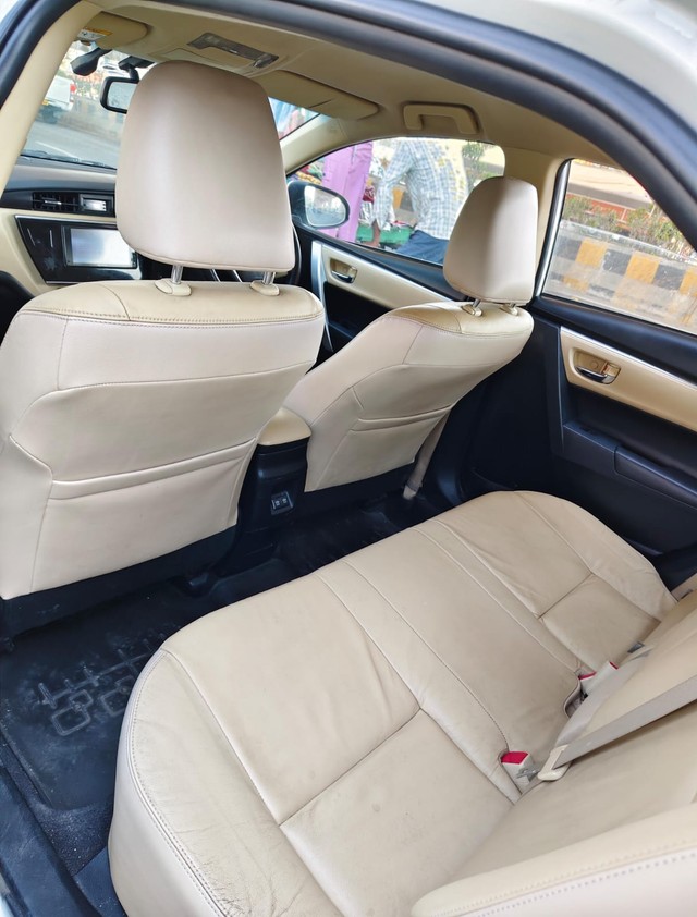 Second-hand 2017 Toyota Corolla Altis VL AT for sale in Nagpur-4