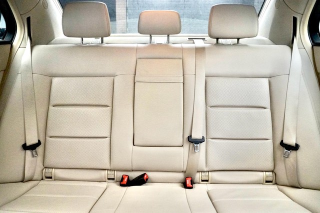 Second-hand 2017 Mercedes-Benz E-Class E 200 CGI for sale in New Delhi-19