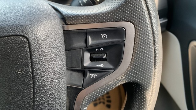 Second-hand 2022 Tata Safari XT Plus BSVI for sale in New Delhi-15