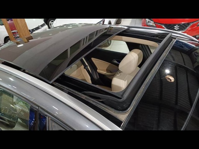 Second-hand 2018 Mercedes-Benz GLA Class Urban Edition 220d for sale in Bangalore-9