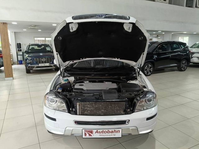 Second-hand 2013 Volvo XC90 D5 AWD for sale in Bangalore-3