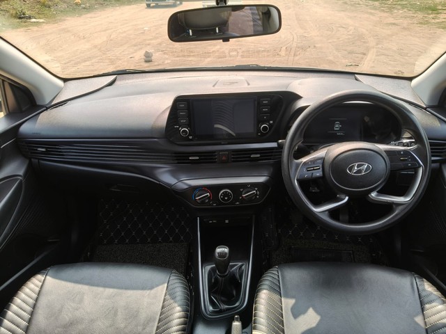 Second-hand 2021 Hyundai i20 Sportz BSVI for sale in Vadodara-9