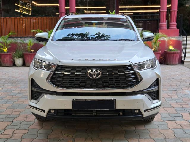 Toyota Innova Hycross VX 7STR Hybrid Second-hand 2024 Toyota Innova Hycross VX 7STR Hybrid for sale in New Delhi