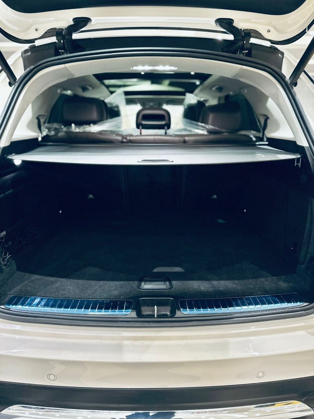 Second-hand 2022 Mercedes-Benz GLE 300d BSVI for sale in New Delhi-5