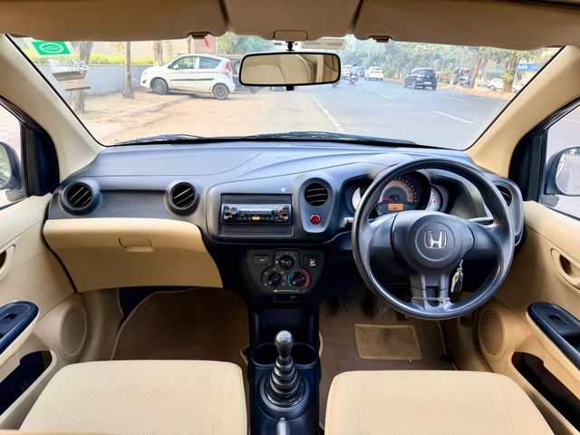Second-hand 2016 Honda Brio E MT for sale in Vadodara-15