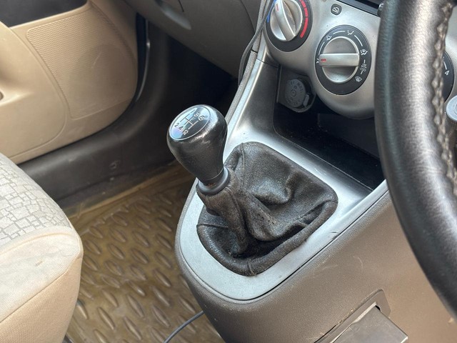 Second-hand 2013 Hyundai i10 Magna for sale in New Delhi-8