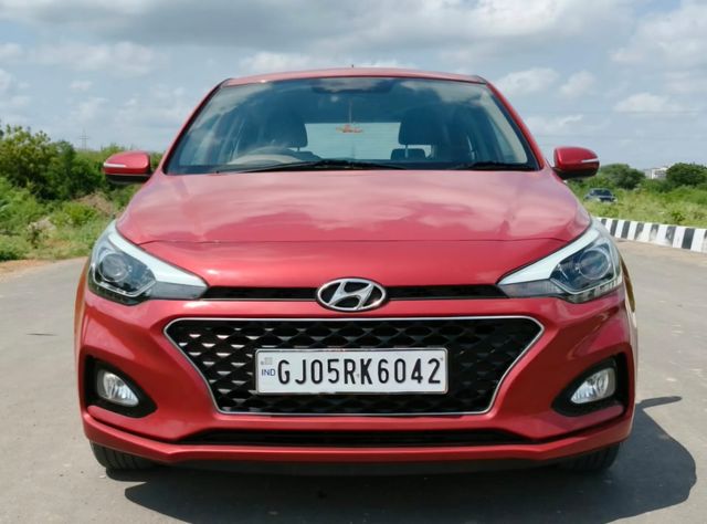 Hyundai i20 एस्टा ऑप्शन Second-hand 2020 Hyundai i20 एस्टा ऑप्शन for sale in Vadodara