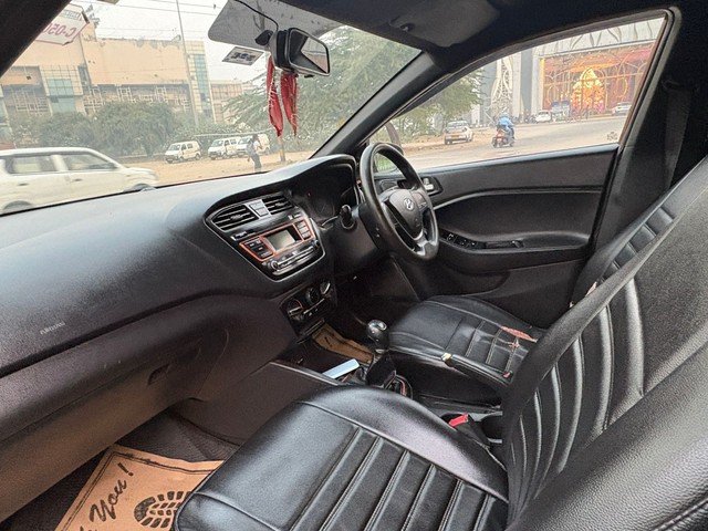 Second-hand 2016 Hyundai i20 Active 1.2 for sale in New Delhi-9