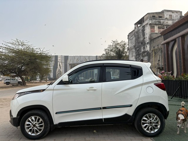Second-hand 2017 Mahindra KUV 100 mFALCON G80 K6 Plus for sale in New Delhi-2