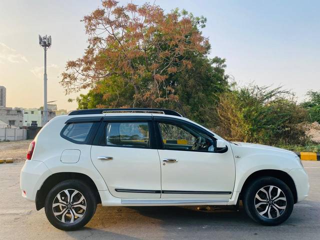 https://images10.gaadi.com/usedcar_image/UP1A.231005.007/original/4e4d086d-171a-47e2-ae4b-d86638ca2074.jpg?imwidth=6401