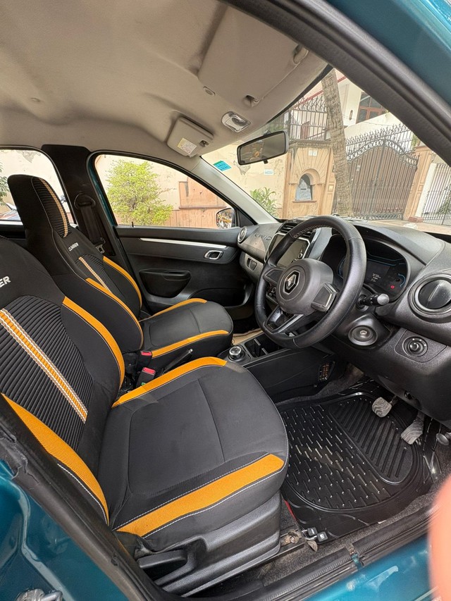 Second-hand 2022 Renault KWID CLIMBER AMT BSVI for sale in New Delhi-3