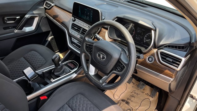 Tata Harrier XT plus 2020-2022 Second-hand 2020 Tata Harrier XT plus 2020-2022 for sale in New Delhi-8