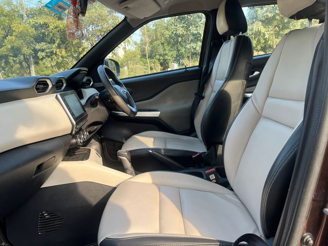 Second-hand 2022 Nissan Magnite Turbo CVT XV BSVI for sale in Noida-11