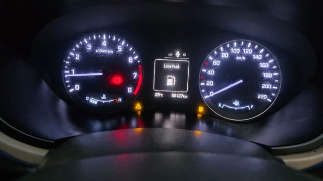 Second-hand 2015 Hyundai i20 Asta 1.2 for sale in Nagpur-10