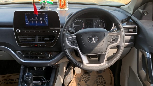 Second-hand 2022 Tata Safari XT Plus BSVI for sale in New Delhi-13
