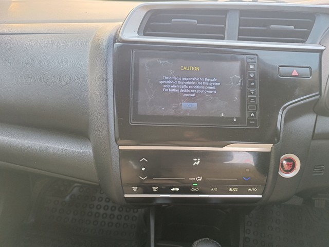 Second-hand 2018 Honda Jazz VX CVT for sale in New Delhi-16