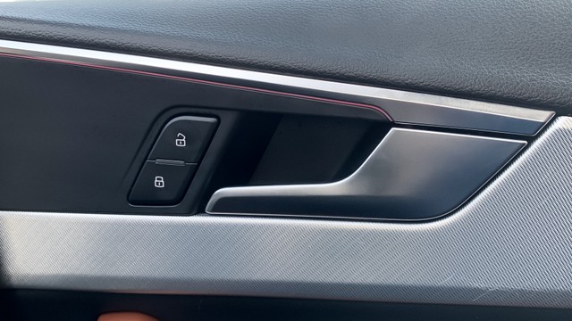 Second-hand 2021 Audi A4 Premium Plus for sale in New Delhi-20