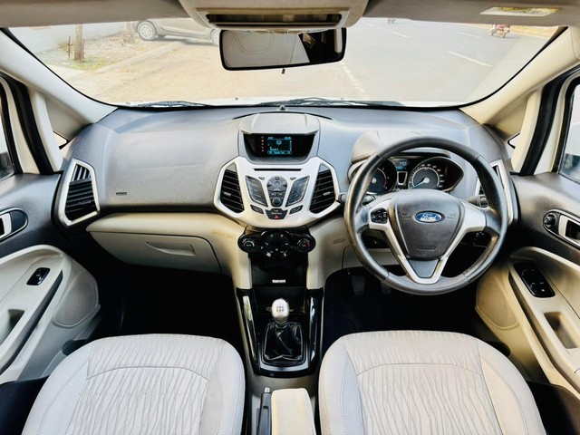 Second-hand 2014 Ford Ecosport 1.5 DV5 MT Titanium for sale in Vadodara-15