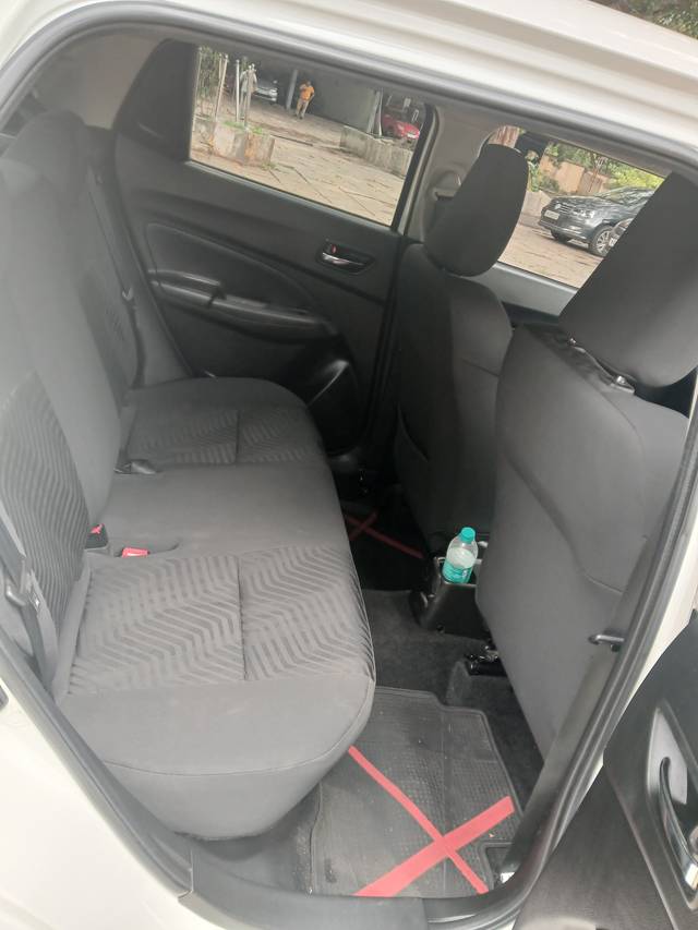 https://images10.gaadi.com/usedcar_image/UP1A.231005.007/original/5a87dbaa-5c57-4cdf-afe1-dd6ec072ba39.jpg?imwidth=6402