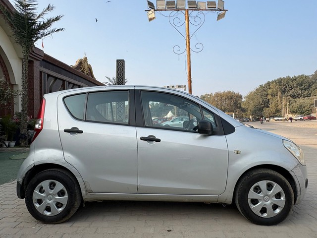 Second-hand 2011 Maruti Ritz VXI for sale in New Delhi-1