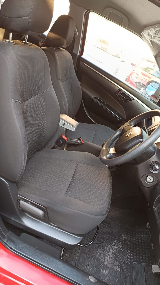 Maruti Suzuki Swift LXI Option Second-hand 2016 Maruti Suzuki Swift LXI Option for sale in Chennai-12