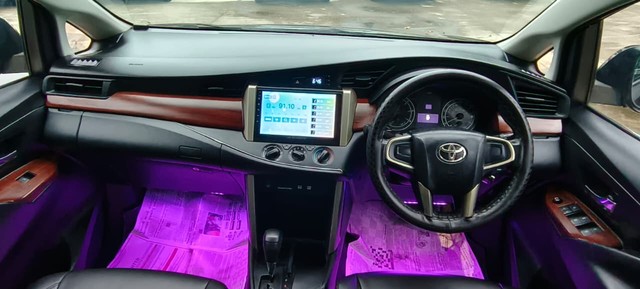 Second-hand 2016 Toyota Innova Crysta 2.8 GX AT BSIV for sale in Vadodara-7