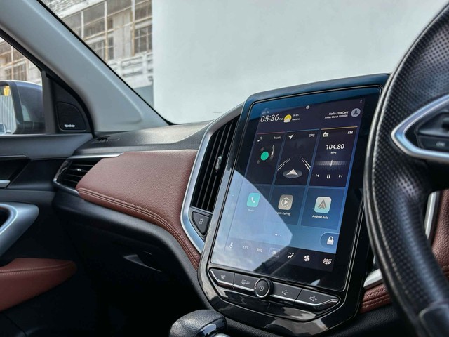 Second-hand 2021 MG Hector Plus Sharp CVT for sale in New Delhi-22