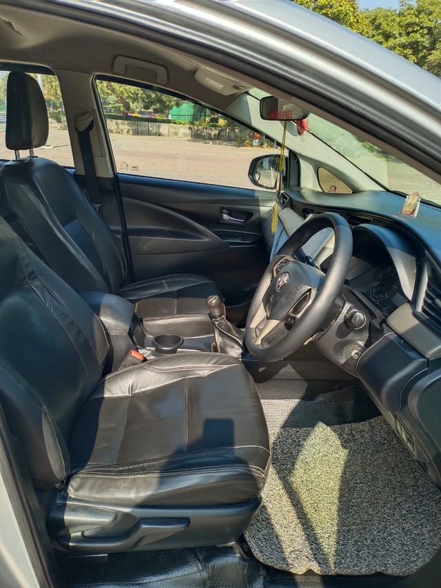 Second-hand 2020 Toyota Innova Crysta 2.4 G MT for sale in New Delhi-8