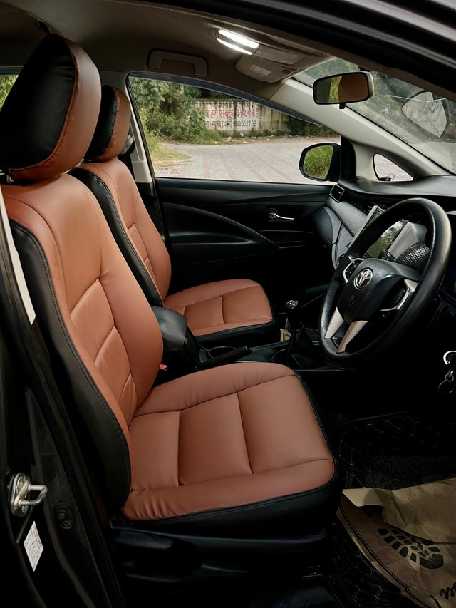 Second-hand 2020 Toyota Innova Crysta 2.4 G MT for sale in New Delhi-15