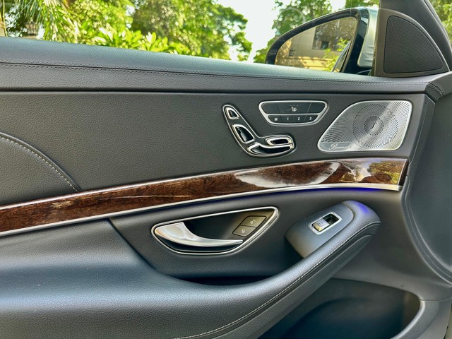 Second-hand 2020 Mercedes-Benz S-Class S 350 d for sale in Gurgaon-19