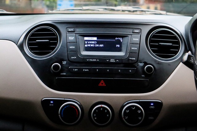 Second-hand 2018 Hyundai Grand i10 1.2 Kappa Magna BSIV for sale in New Delhi-3