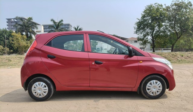 Second-hand 2016 Hyundai EON Era Plus for sale in Vadodara-1