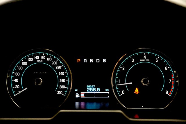 Second-hand 2015 Jaguar XF 2.0 Litre Petrol for sale in New Delhi-5