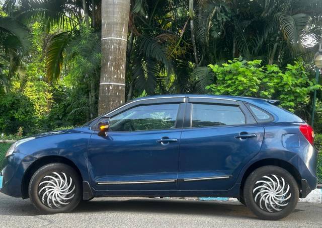https://images10.gaadi.com/usedcar_image/UP1A.231005.007/original/659b73a6-55a9-4438-9027-0ea64de6218a.jpg?imwidth=6402