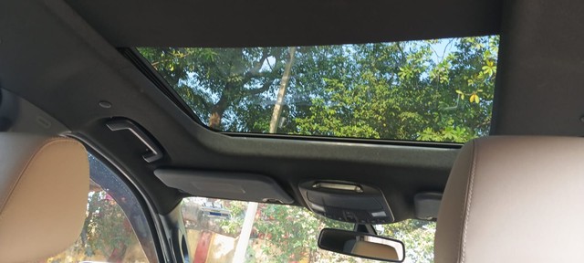 Ford Endeavour 3.2 Titanium AT 4X4 Second-hand 2017 Ford Endeavour 3.2 Titanium AT 4X4 for sale in New Delhi-27