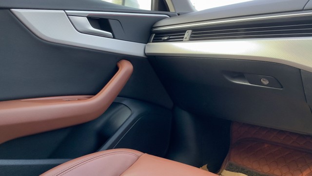 Second-hand 2021 Audi A4 Premium Plus for sale in New Delhi-19