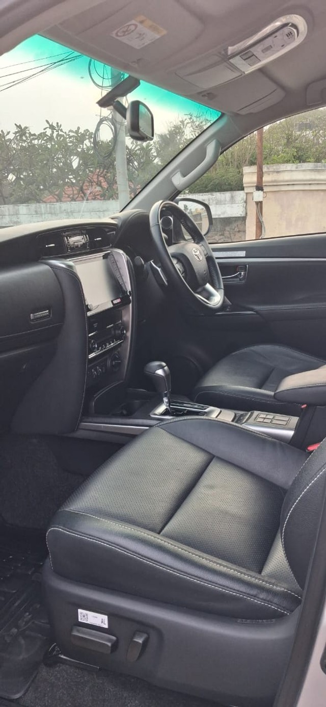 Toyota Fortuner 4X4 Diesel AT BSVI Second-hand 2021 Toyota Fortuner 4X4 Diesel AT BSVI for sale in Chennai-5