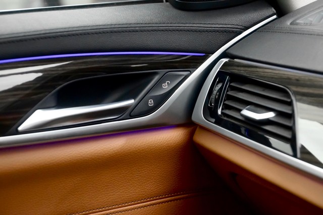 Second-hand 2020 BMW 6 Series GT 630i Luxury Line 2018-2021 for sale in New Delhi-12