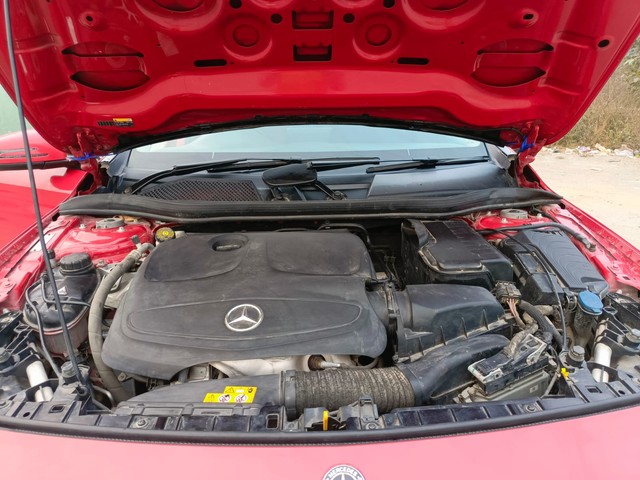 Second-hand 2019 Mercedes-Benz GLA Class 200 Sport for sale in New Delhi-5