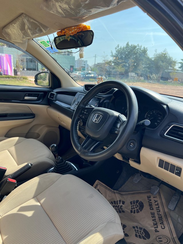 Second-hand 2018 Honda Amaze S i-VTEC for sale in Faridabad-5