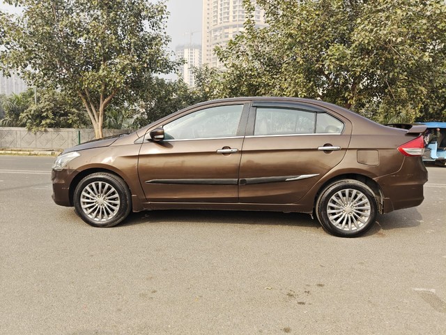 Second-hand 2017 Maruti Suzuki Ciaz Alpha BSIV for sale in Noida-3