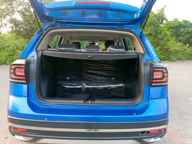 Second-hand 2023 Volkswagen Taigun 1.0 TSI Topline BSVI for sale in New Delhi-19